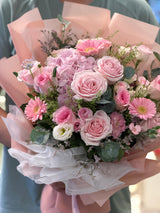 Pink Rose & Mini Sunflower • Sweet Bouquet